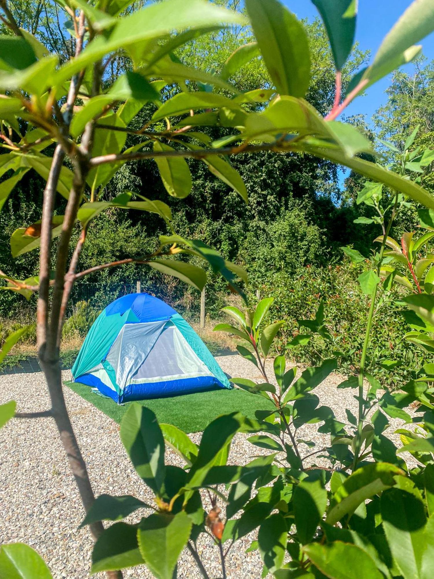 Seregnér Agricamping - Adults Only 18 - solo piazzole libere per camper, tende e roulotte Monzambano Exterior foto