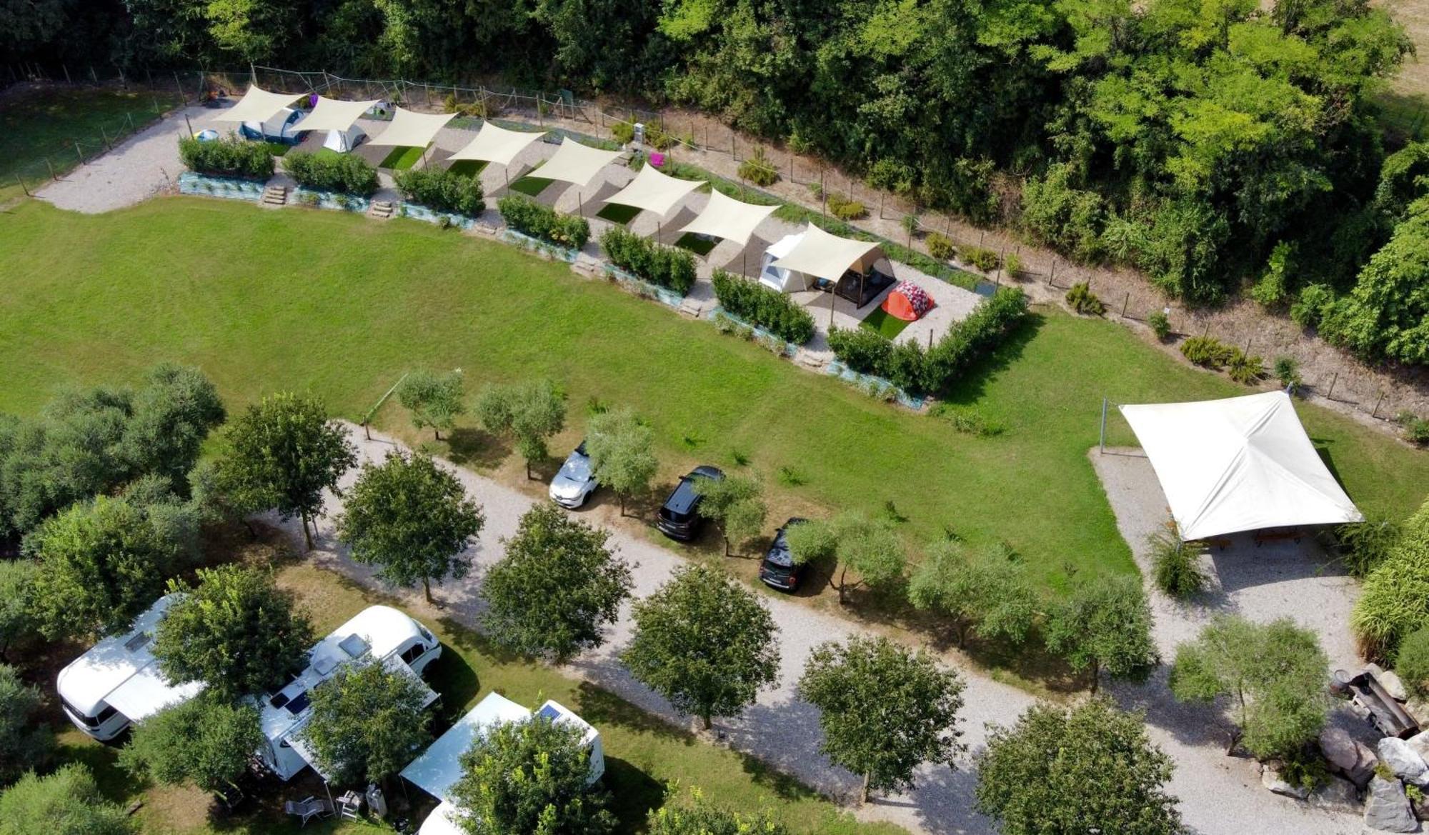 Seregnér Agricamping - Adults Only 18 - solo piazzole libere per camper, tende e roulotte Monzambano Exterior foto