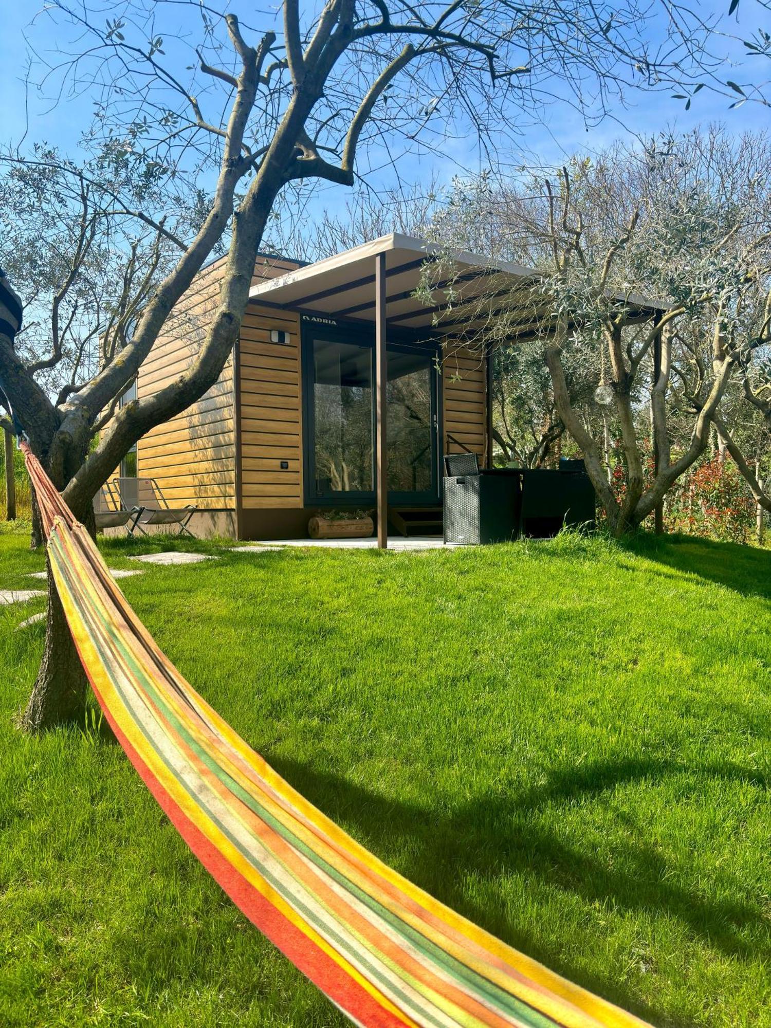 Seregnér Agricamping - Adults Only 18 - solo piazzole libere per camper, tende e roulotte Monzambano Exterior foto